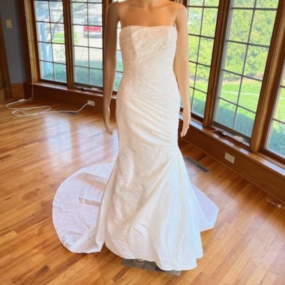 *Maggie Sottero Ivory Taffeta Strapless Fit Flare Bridal Gown Wedding Dress Sz 4 - Picture 3 of 15
